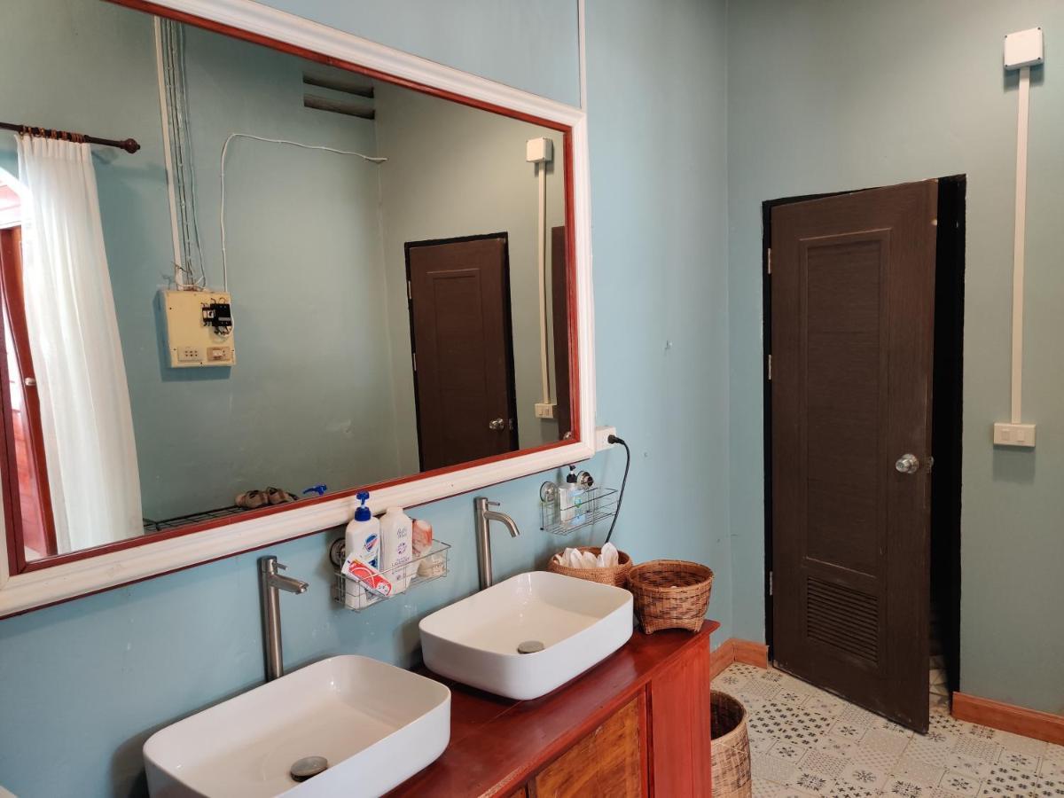 Via Hostel Pakse Exteriér fotografie